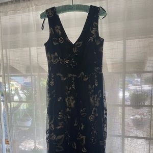 Black v neck party dress